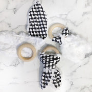 Black Texas Hounds Tooth Teether